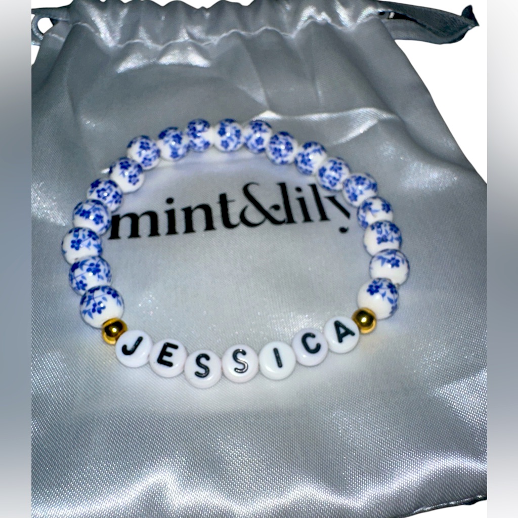 MintLily Jessica Porcelain Floral Bracelet 35$